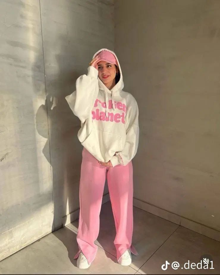 طقم الهودى ( هودى + بنطلون )